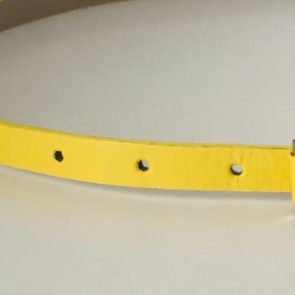 NWOT – Skinny belt yellow with silver tone buckle - Picture 3 of 7